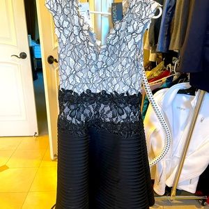 Beautiful New Tadashi Shoji cocktail dress! With tags!